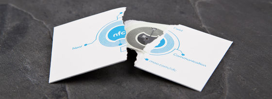 13.56MHz HF NFC Sticker Tag 35x35mm 50x50mm For Supply Chain Management