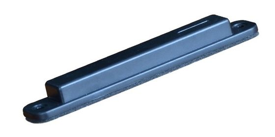 Smooth Glossy Surface Plastic UHF RFID Labels Anti Metal Passive RFID Tags Long Range