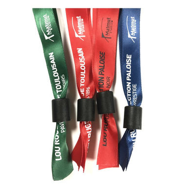 Social Distancing NFC RFID Access Control Wristbands Heat Resistant With Silk Logo Printing